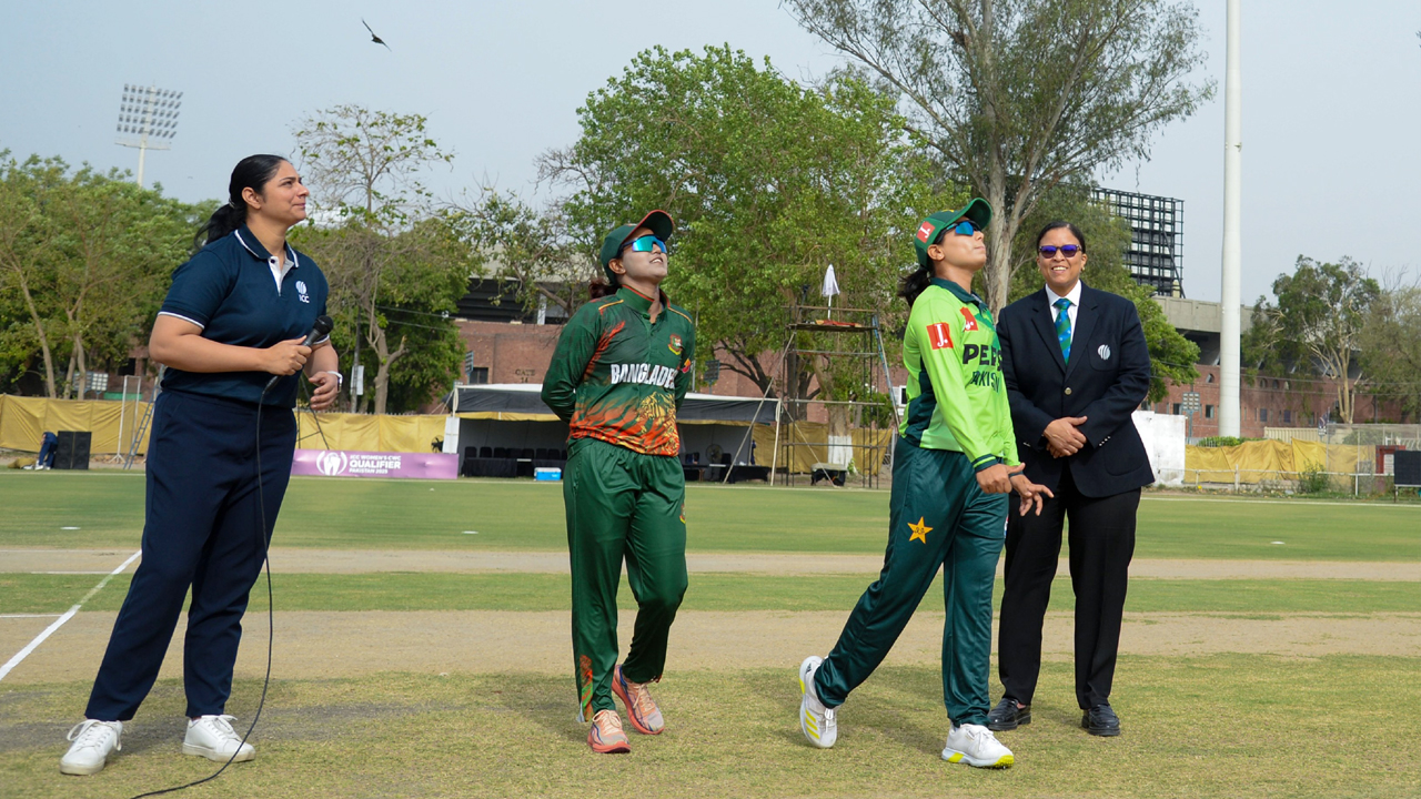 পাকিস্তানের বিপক্ষে ব্যাটিংয়ে বাংলাদেশ